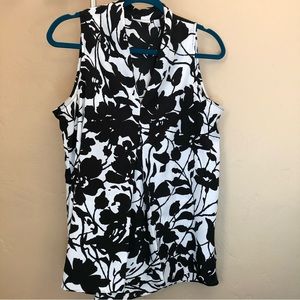 Black & White Sleeveless Blouse